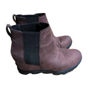 SOREL Joan of Arctic Chelsea Wedge Women's Size 10.5 Waterproof Burgundy Boots